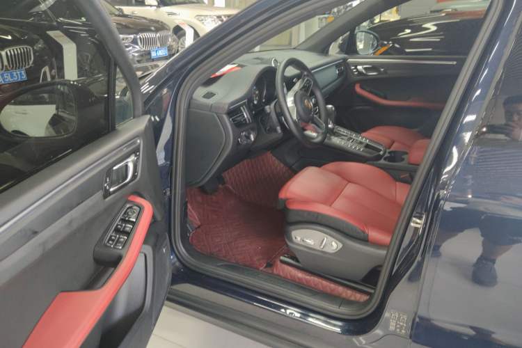 Used Porsche Macan 2021 Macan 2.0T