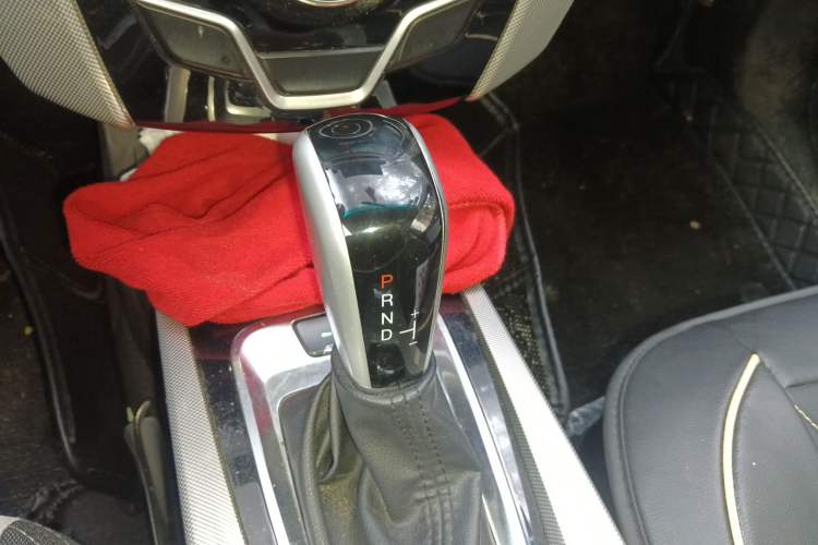 Used Luxgen U6 SUV 2015 1.8T Charm Model
