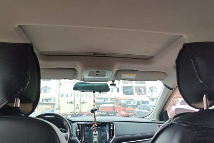 Used Roewe i6 New Energy 2017 45T Hybrid Connect & Smart Enjoyment Edition