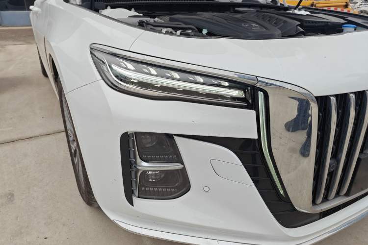 Used Hongqi H5 2023 1.5T HEV Smart Connect Flagship Edition
