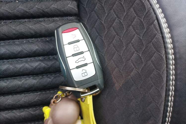 Used Haval M6 2021 PLUS 1.5T DCT Elite Smart Connectivity Model
