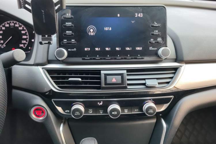 Used Honda Inspire 2022 260TURBO Elegant Edition Audio And AC Panel