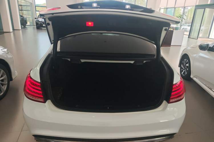 Used Mercedes-Benz E-Class 2014 E 200 Coupe