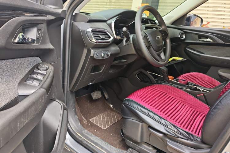 Used Chevrolet Trailblazer 2019 435T Redline CVT Two-Wheel Drive Chirui Version China VI Standard Driver Seat