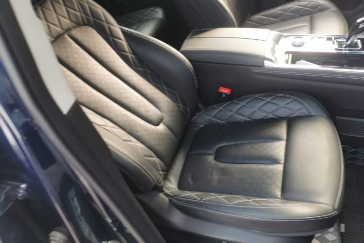 Used JETOUR X95 2020 1.6T DCT Exploration Pro Edition 5-seater
