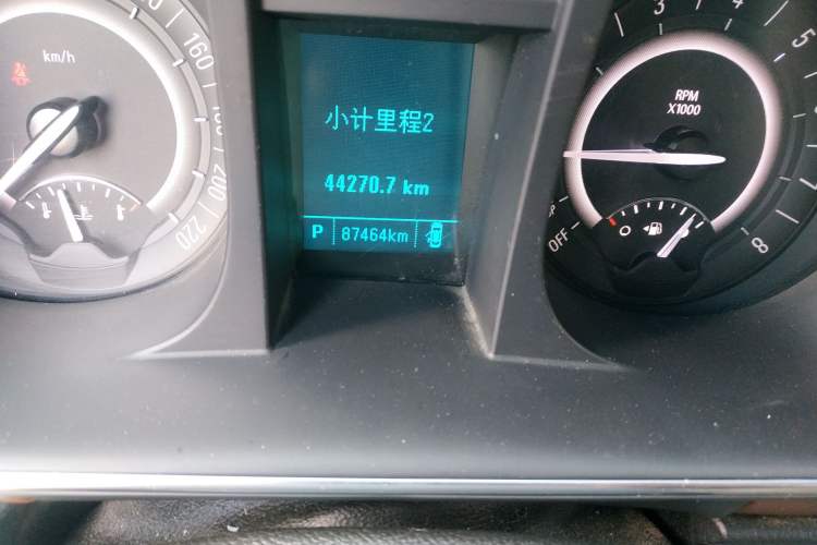 Used Buick GL8 2018 28T Comfort Model China VI Standard
