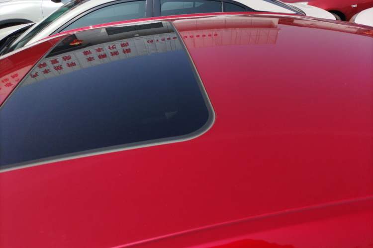 Used Roewe i5 2020 1.5L Automatic 4G Connect Luxury Flagship Edition