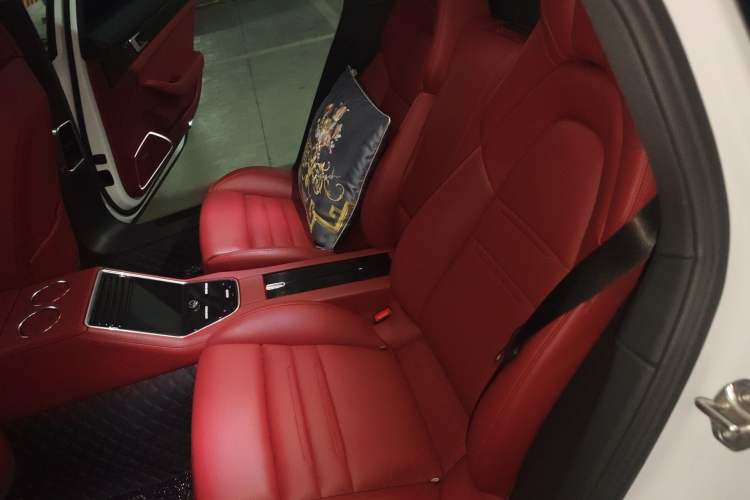 Used Porsche Panamera 2023 Panamera Executive Long Wheelbase Platinum Edition 2.9T Left Rear Seat