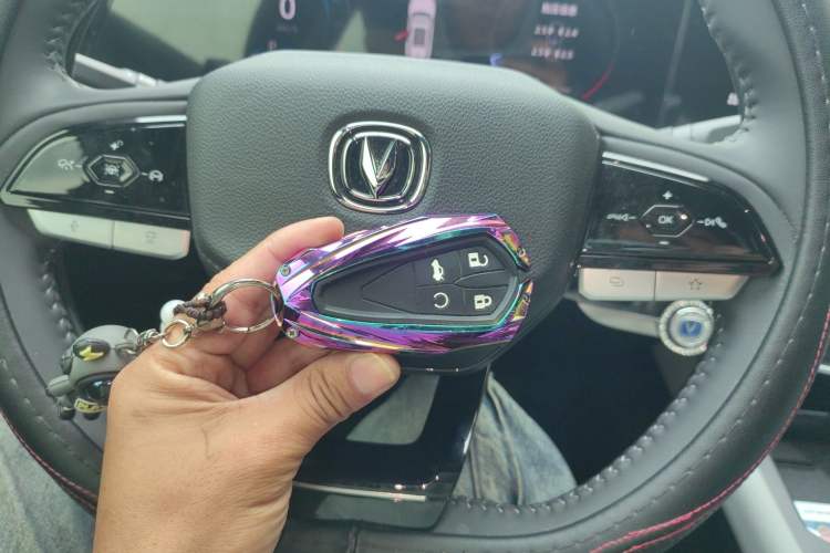 Used CHANGAN CS75 PLUS 2024 3rd Generation Champion Edition 1.5T Intelligent Drive Dynamic Model Vehicle Key