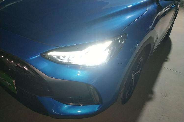 Used MG HS 2019 20T Automatic Two-Wheel Drive Trophy Super Sport Version China VI Standard
