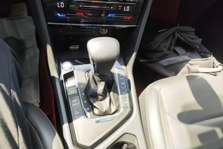 Used Volkswagen Tiguan L New Energy 2020 430 PHEV Plug-in Hybrid Prestige Edition Gear Lever
