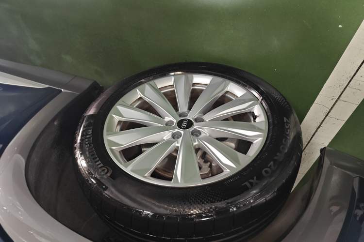 Used Audi Q6 2024 50 TFSI quattro Xingyun Edition Yulin Package 6 Seats
