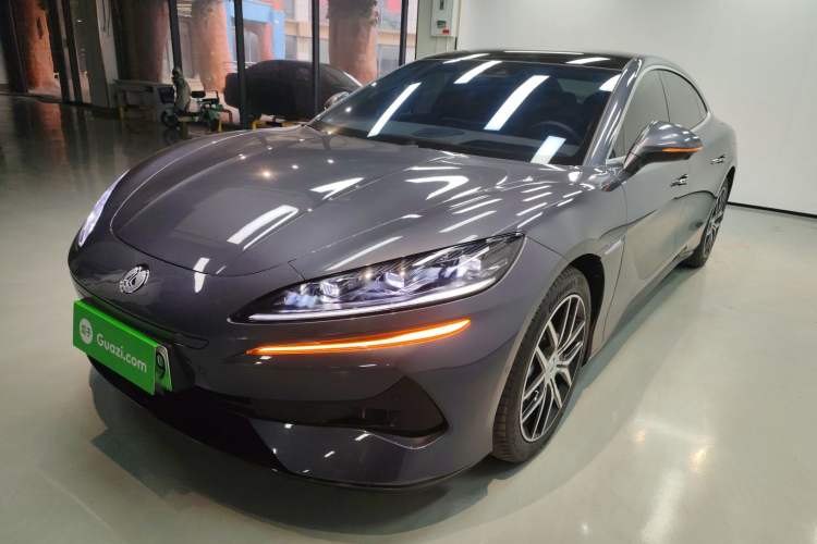 Used Denza Z9 2024 1100 km Four-Wheel Drive Max Version