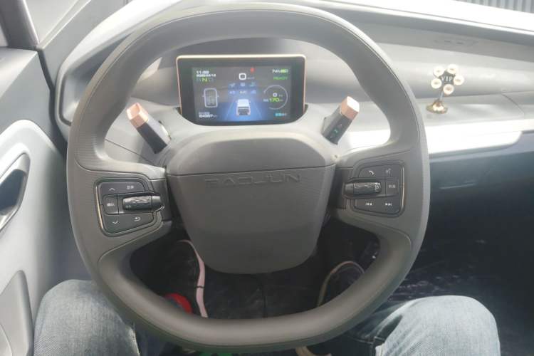 Used Baojun E200 2018 Intelligent Driving Edition Steering Wheel