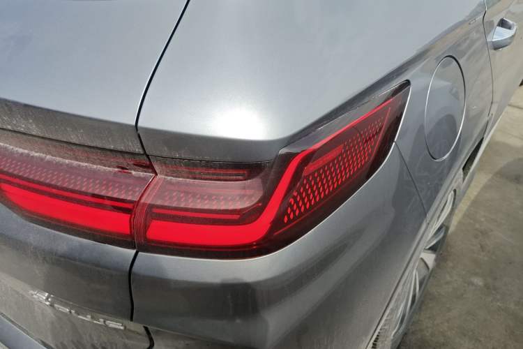 Used BYD Song PLUS New Energy 2023 Champion Edition EV 605KM Flagship PLUS Right Rear Taillight