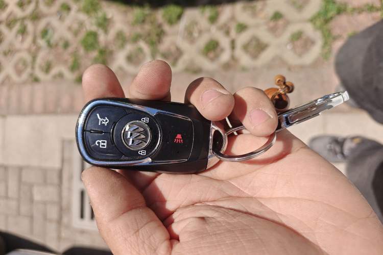 Used Buick Envision 2017 28T Four-Wheel Drive Elite Model