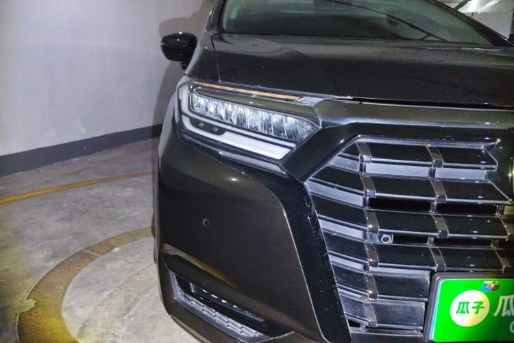 Used Honda Elysion 2022 2.0L eHEV Luxury First Edition