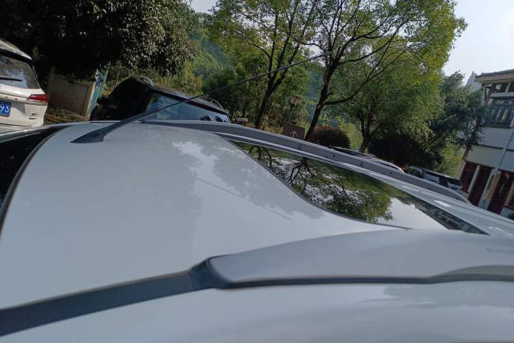 Used Ford EcoSport 2013 1.0L GTDi Manual Luxury Model Roof