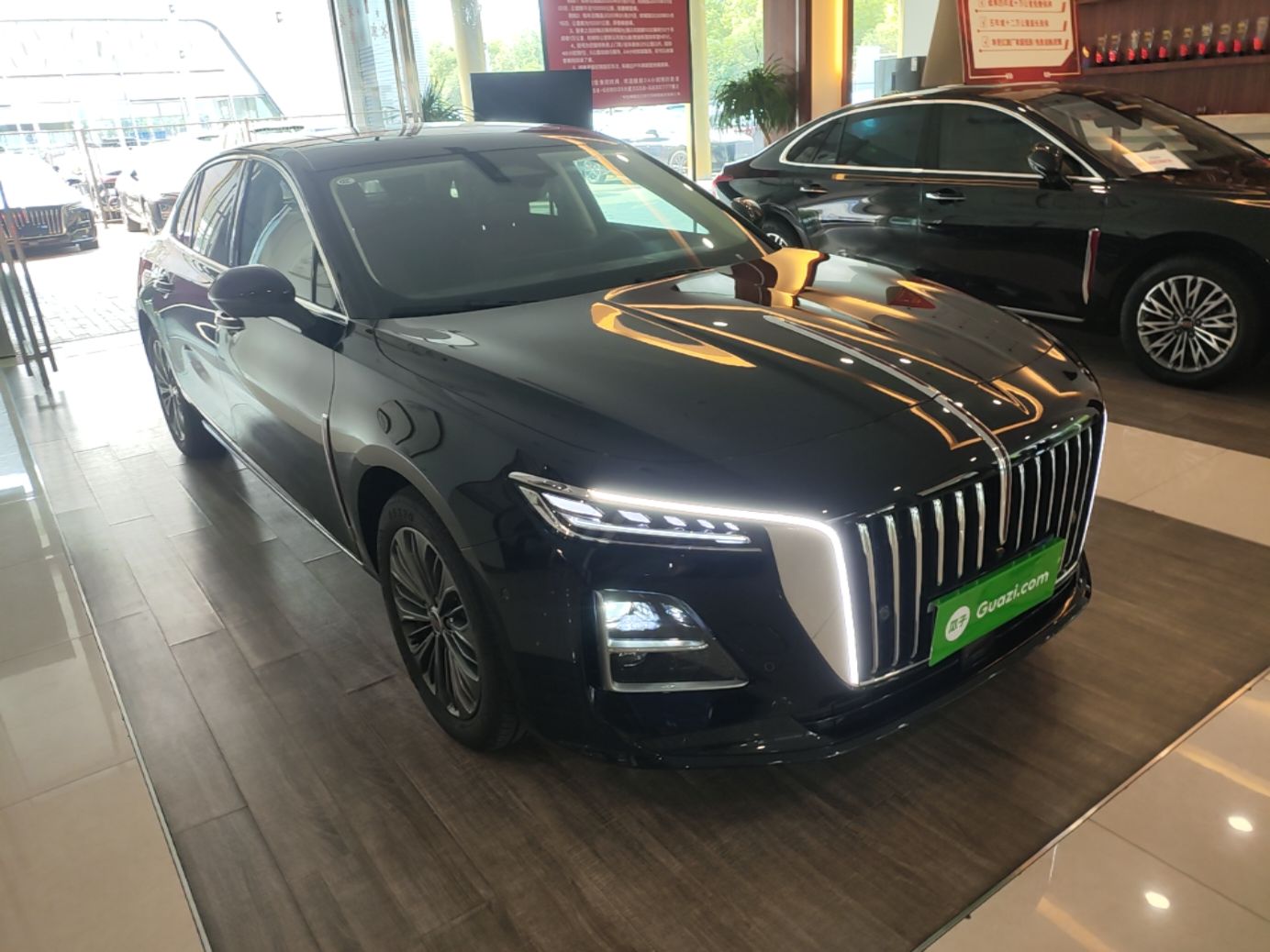 Hongqi H5 2026 Model 2.0T Automatic Qi Ling Pro Edition — снимка 12