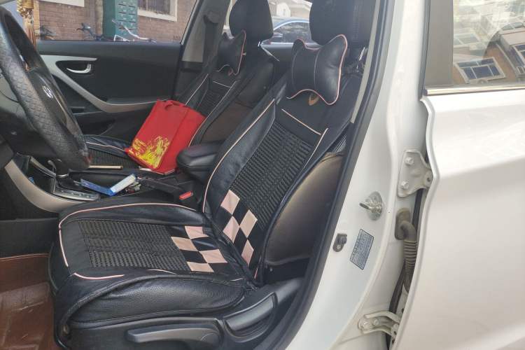 Used Hyundai Elantra (5th Generation / Langdong) 2015 1.6L Automatic Leading Model Left Front Seat