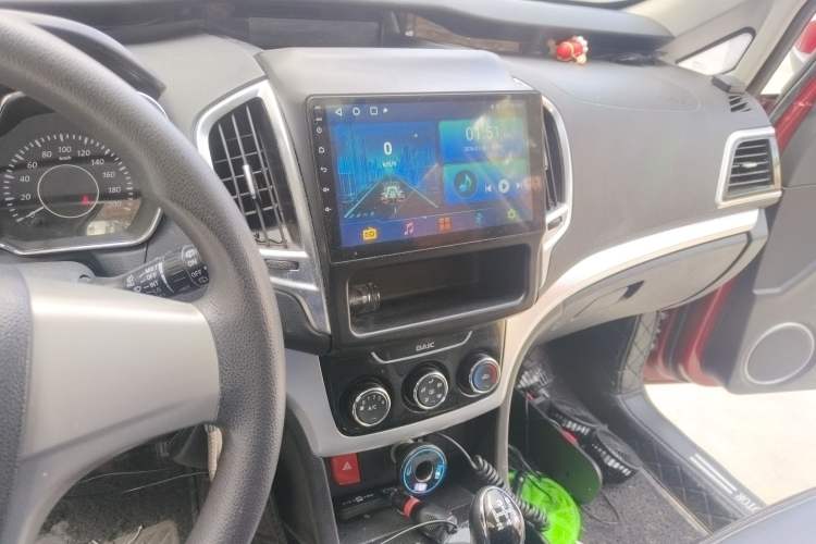 Used HYOSOW H3 2015 1.5L manual luxury version