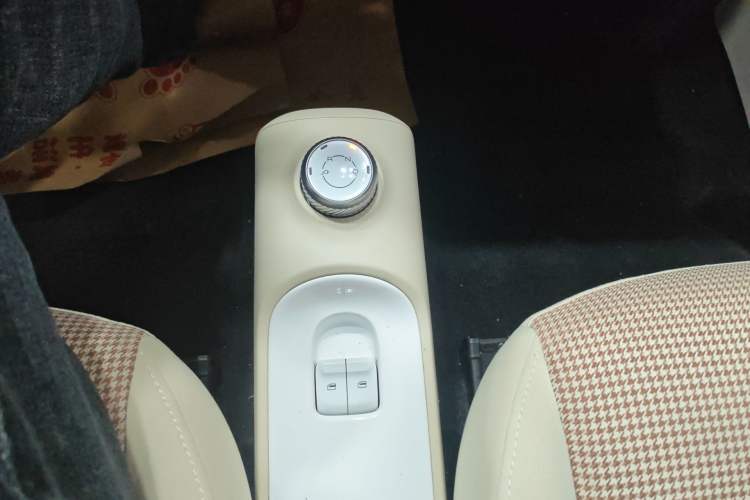 Used Wuling Hongguang MINIEV 2024 3rd Generation 215km Advanced Version Gear Lever