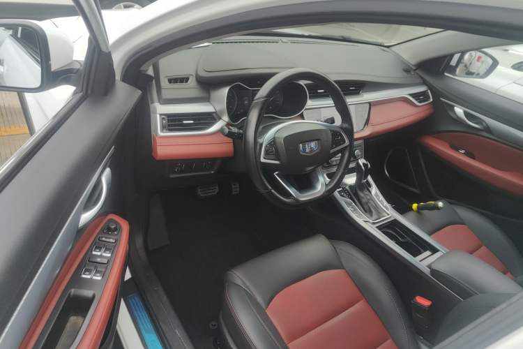 Used Geely Auto Vision S1 2019 Upgraded Model 1.5L CVT Luxury Version
