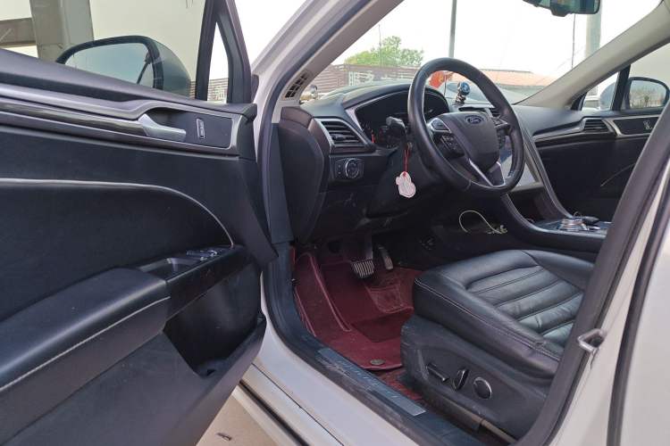 Used Ford Mondeo 2017 EcoBoost 180 Stylish Model
