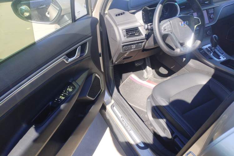 Used Geely Auto Emgrand GS 2016 Sport Edition 1.8L Automatic LingShang Model
