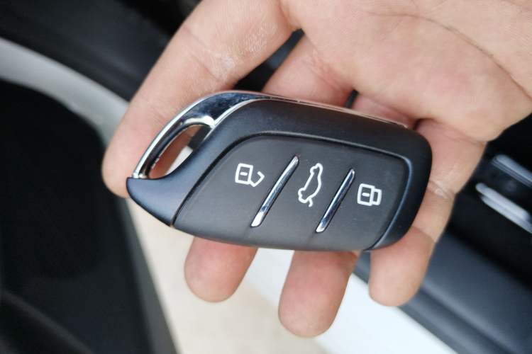 Used MG 5 2026 Model 180DVVT Global Luxury Edition