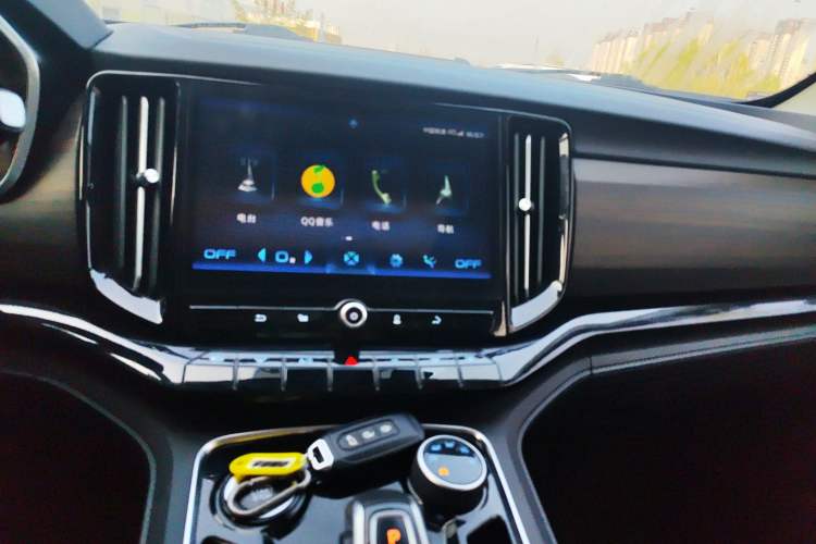 Used JMC Yusheng S350 2020 2.0T Automatic All-Wheel Drive Gasoline Comfort Edition
