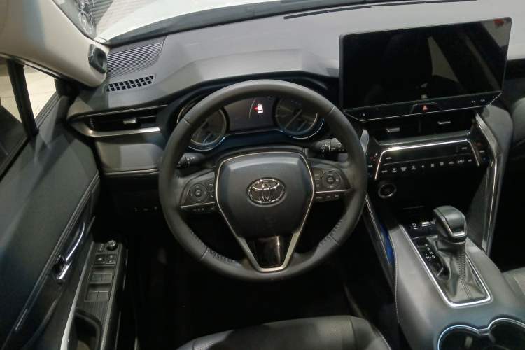 Used Toyota Venza 2022 2.0L CVT Two-Wheel Drive Prestige Edition
