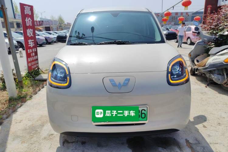 Used Wuling Hongguang MINIEV 2025 Four-Door Version Advanced Edition Front