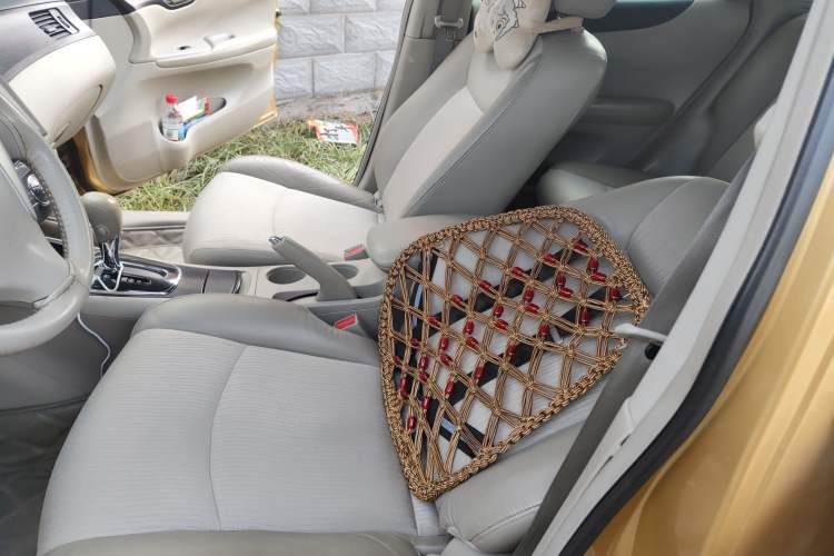 Used Nissan Tiida 2011 1.6L CVT Smart Version Left Front Seat