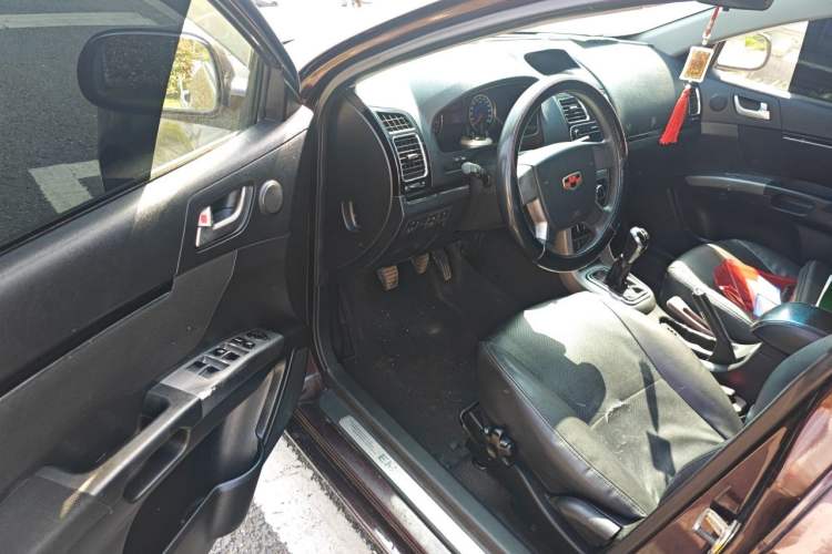 Used Geely Auto Classic Emgrand 2013 Hatchback 1.5L Manual Entry-Level Model
