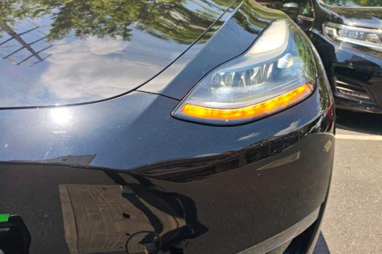 Used Tesla Model Y 2022 Long-Range All-Wheel-Drive Version
