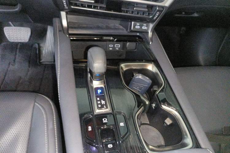 Used Lexus RX 2023 350h Two-Wheel Drive Comfort Edition
