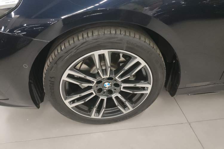 Used BMW 5 Series (Import) 2024 525i M Sport Package