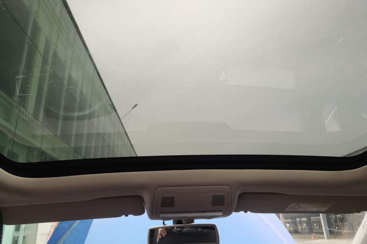 Used Volkswagen Touareg 2016 3.0 TSI Standard Version Headliner