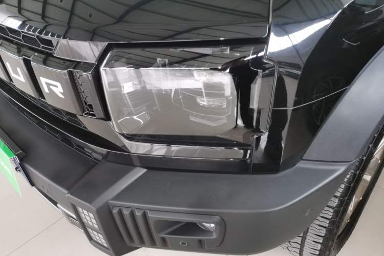 Used JETOUR Traveler 2023 2.0T All-Wheel Drive Conquer PRO Left Front Headlight