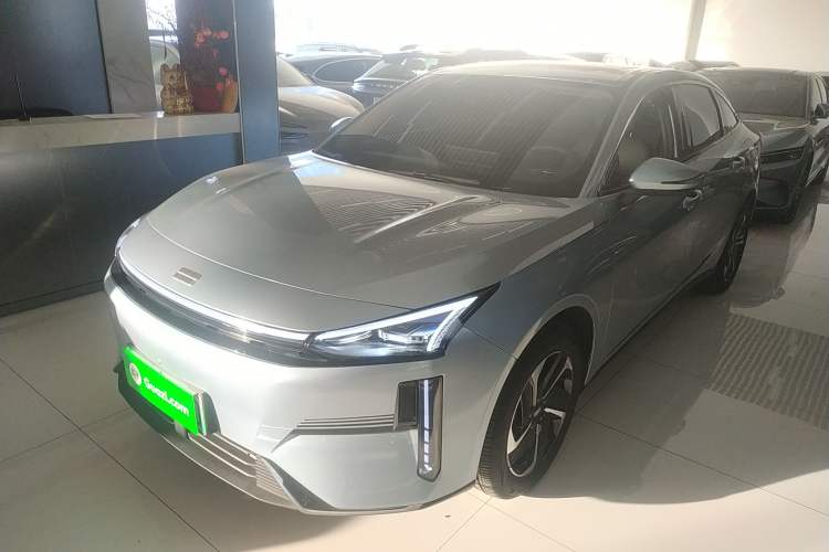 Used Geely Galaxy L6 2025 EM-i 140km Starship Edition