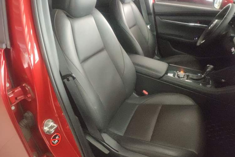 Used Mazda 3 Axela 2021 2.0L Automatic Zhiya Edition