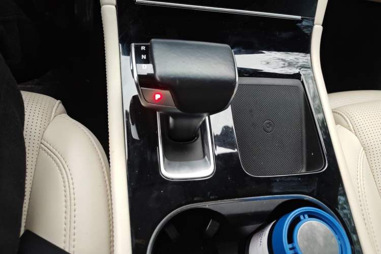 Used Li Auto ONE 2021 Extended-Range 6-Seater Version Gear Lever