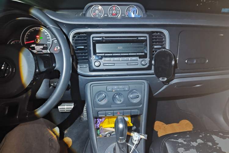 Used Volkswagen Beetle 2015 380TSI
