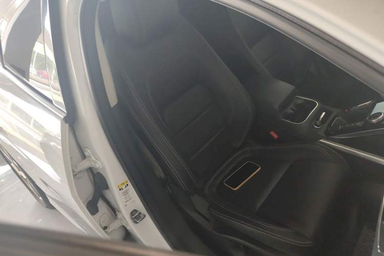 Used Jaguar I-PACE 2018 EV400 SE