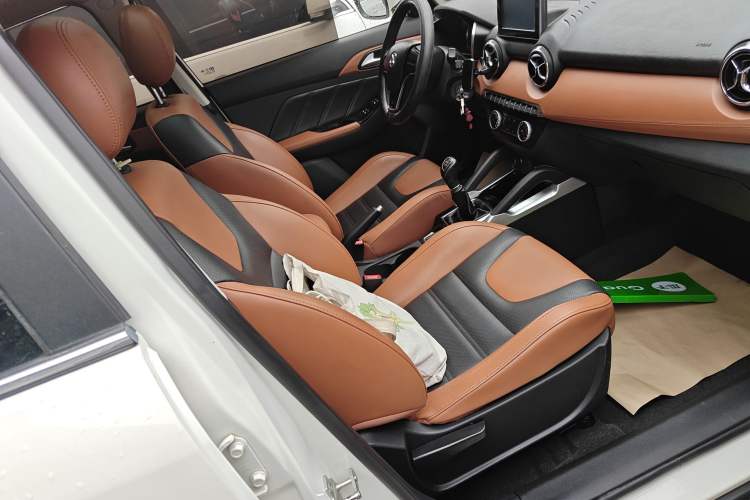 Used BAIC Senova X35 2016 1.5L Manual Luxury Edition Right Front Seat