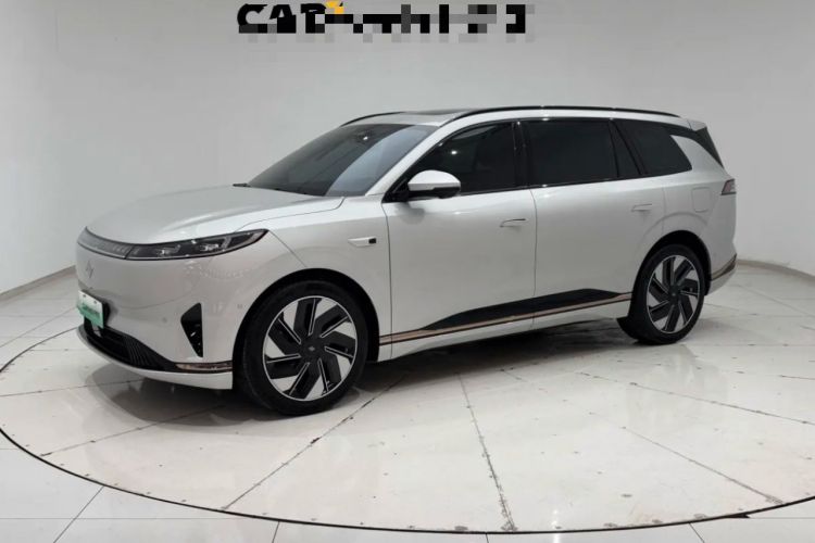 Used Dongfeng eπ eπ008 2024 210Max Range-Extended Version 6 Seats