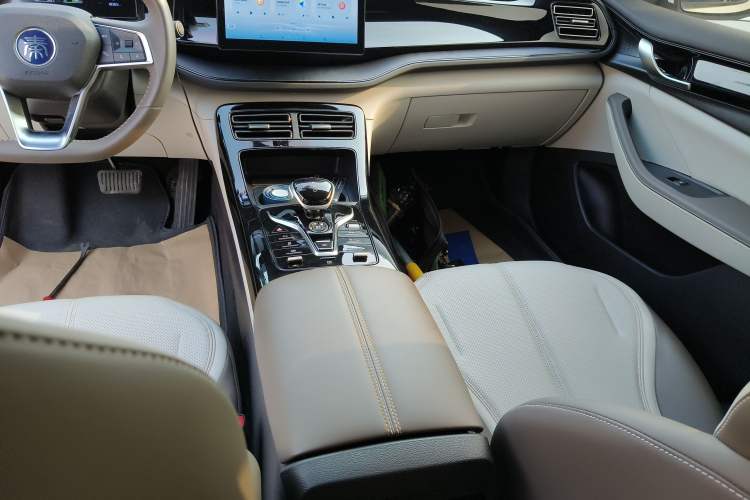 Used BYD Qin PLUS 2024 HONOR Edition DM-i 55KM Leading Model