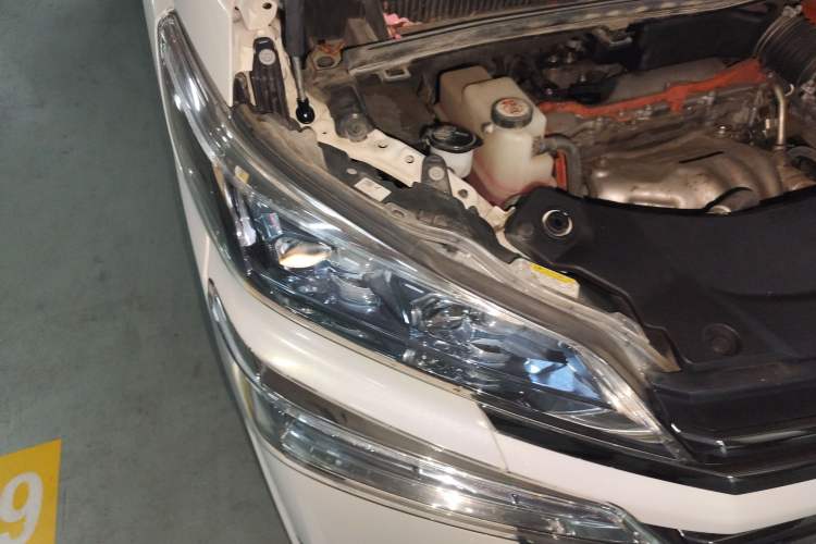 Used Toyota Vellfire 2020 Dual-Engine 2.5L HV Prestige Edition
