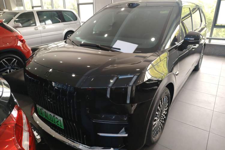 Used Zeekr 009 2024 Six-Seat Executive Version 4WD 108 kWh